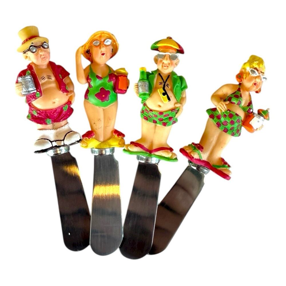 Boston Warehouse Set Of 4 Beach goers‎ Fun Sand Stainless Steel Spreaders VTG